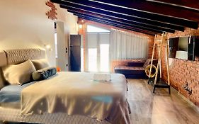 Makri Sunrise Villa